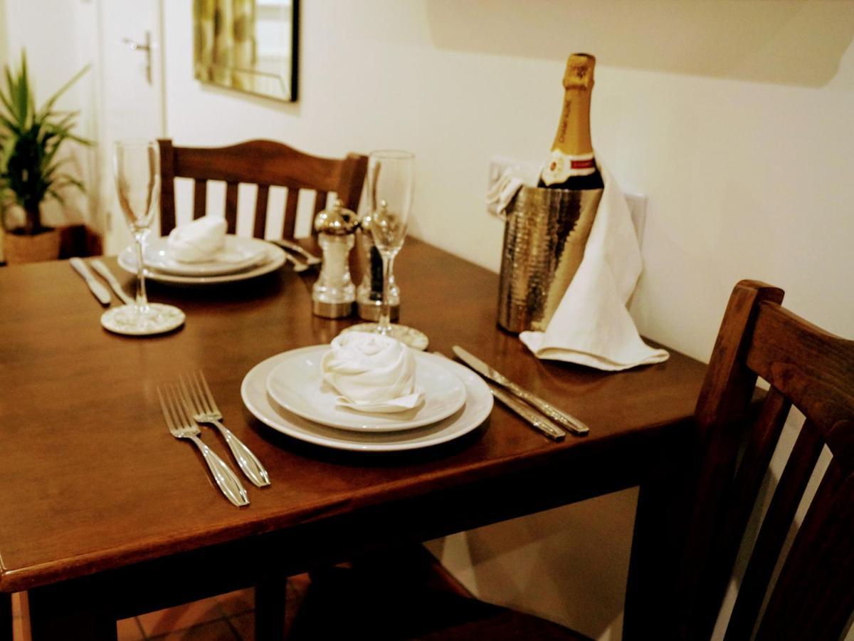 The Walnut, Meopham - A Private Retreat Rural Location Villa Bagian luar foto